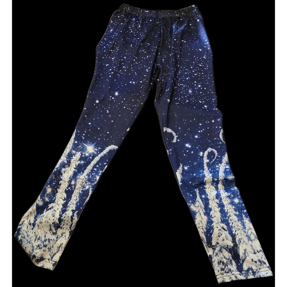 Winter Scene Leggings NIB Women's Size S small Snowflakes Stars Snowy Trees